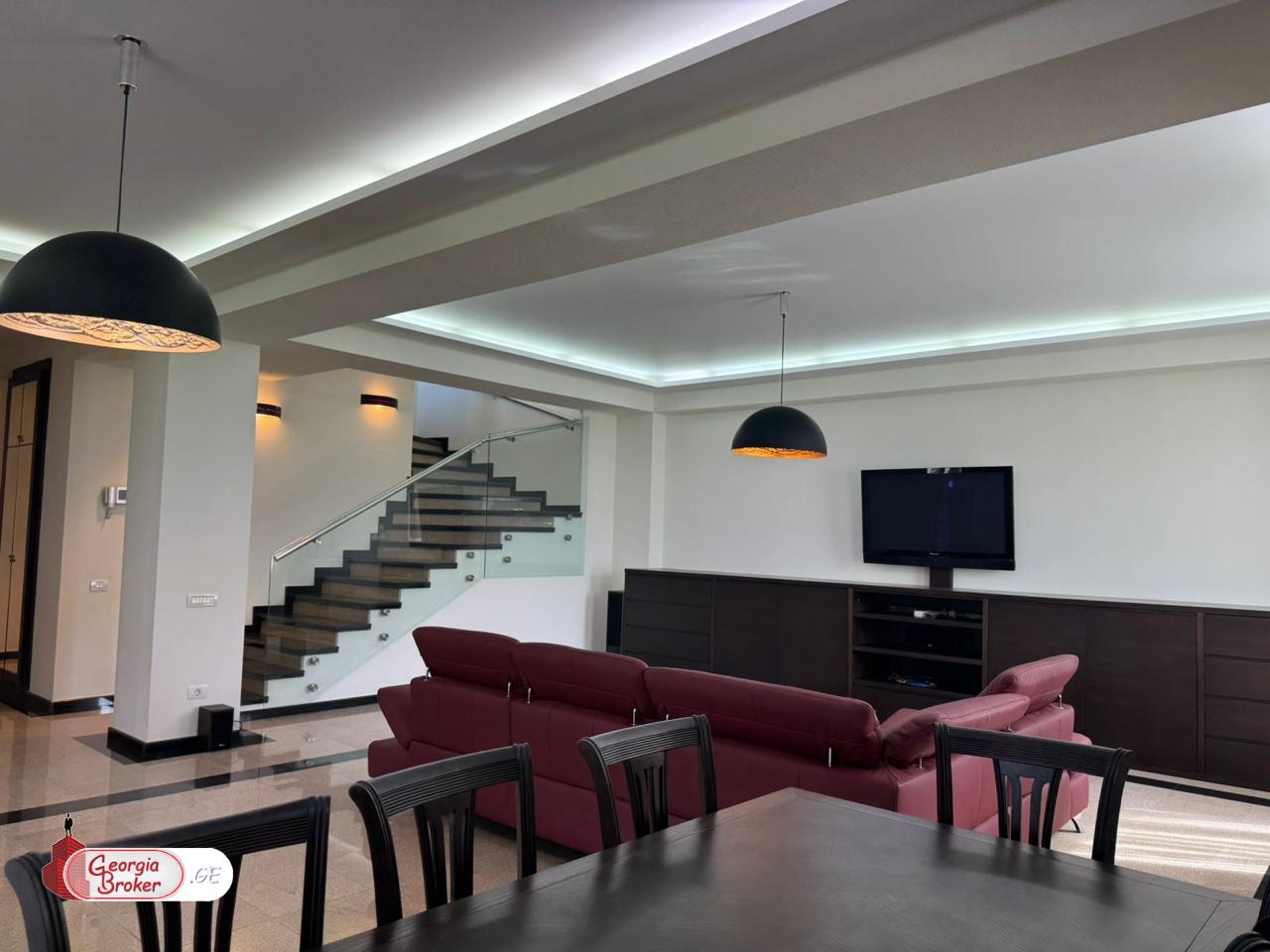 ქირავდება ახალი გარემონტებული 6 ოთახიანი  დუპლექსი  ავლაბარში